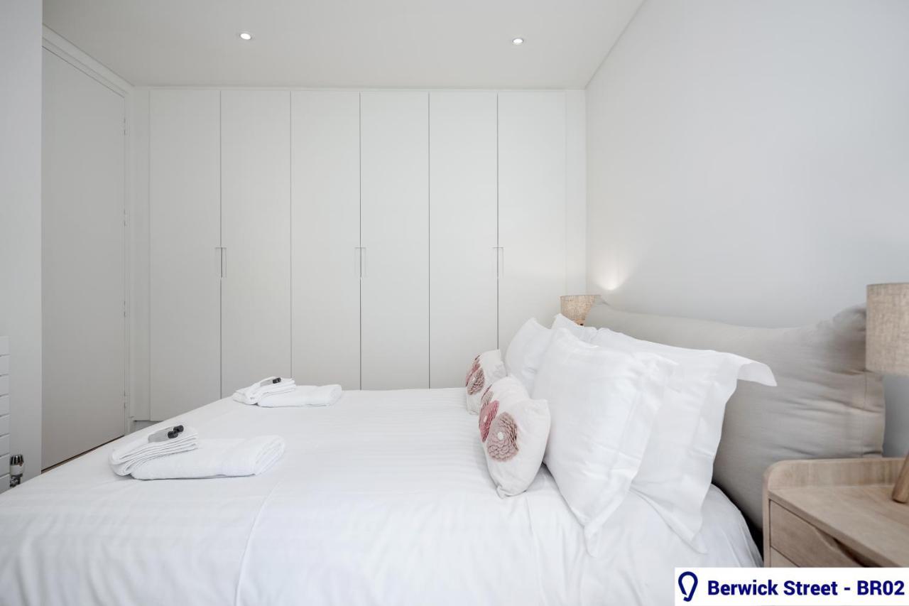 Stayo Berwick Street Londra Exterior foto