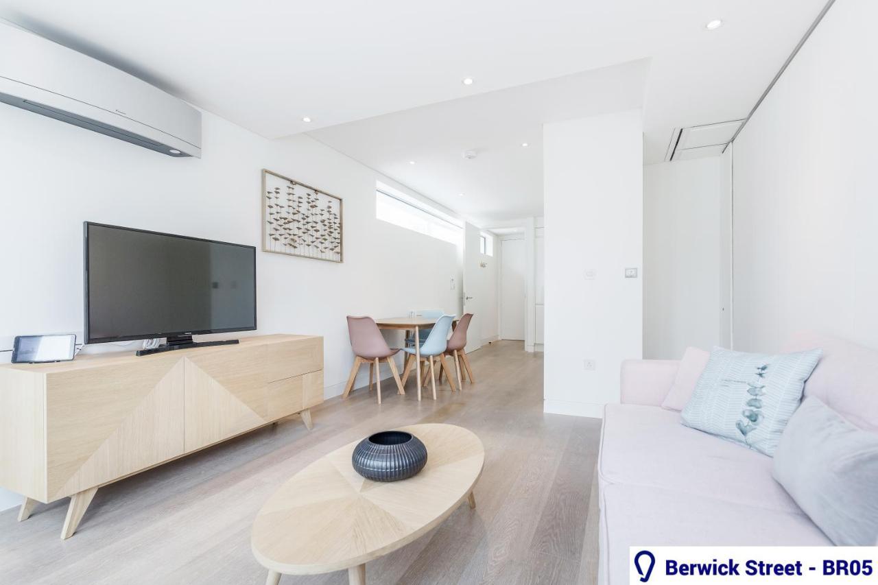 Stayo Berwick Street Londra Exterior foto