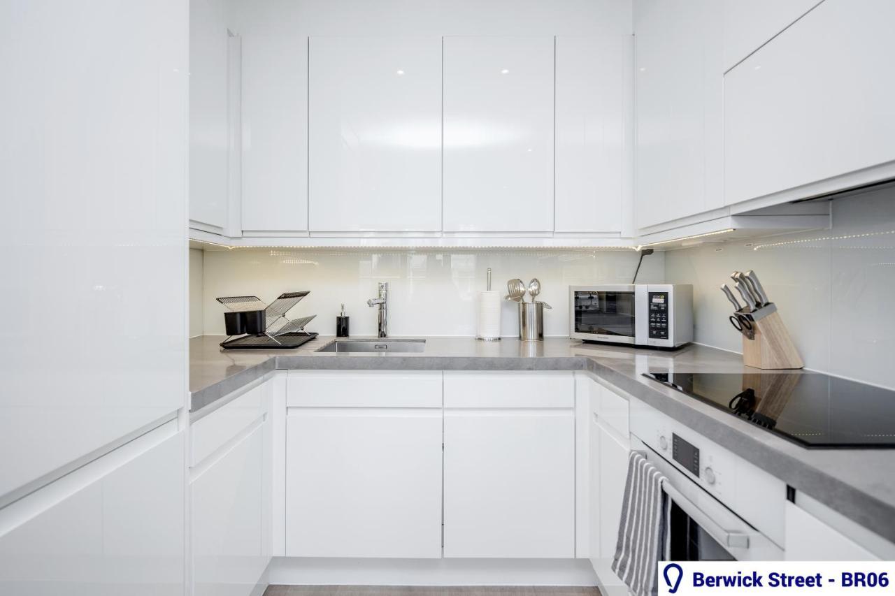 Stayo Berwick Street Londra Exterior foto